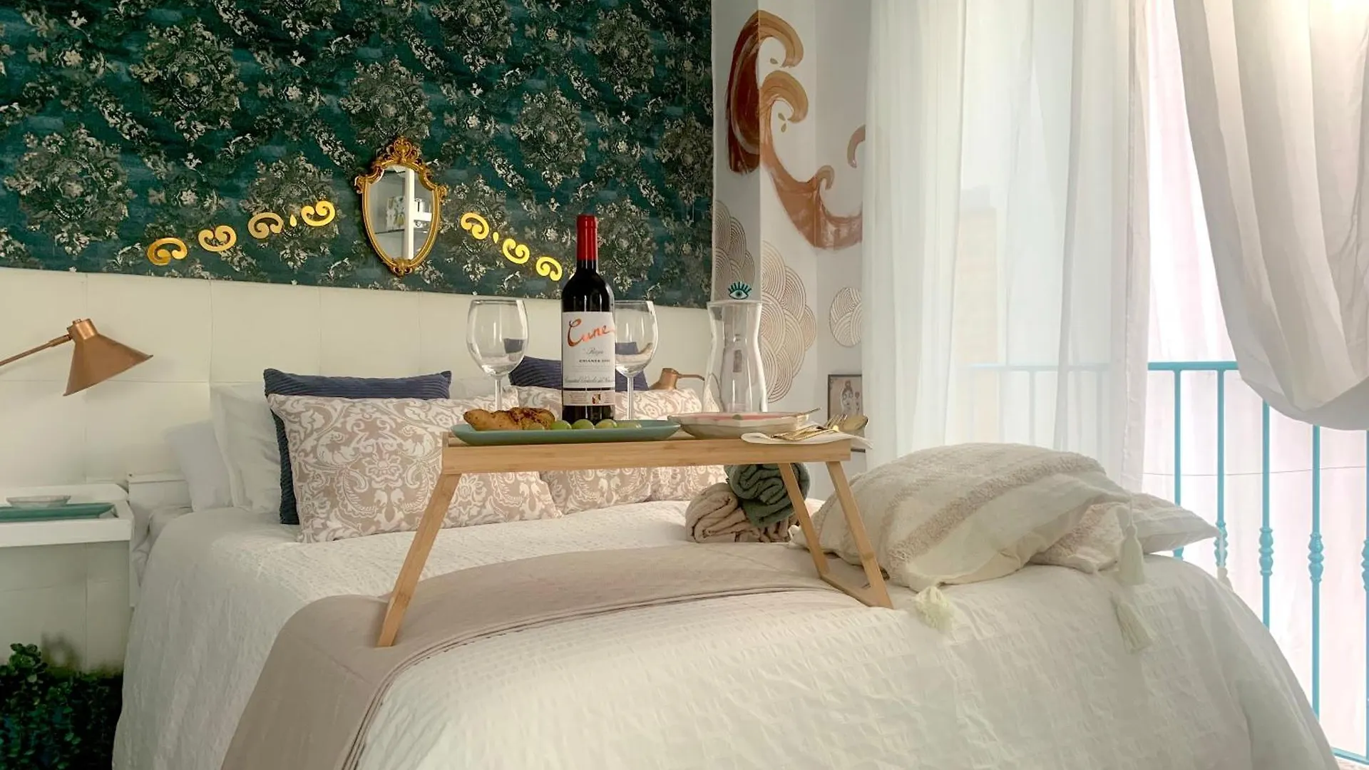 La Gitana Y El Rey Sol Apartment Malaga